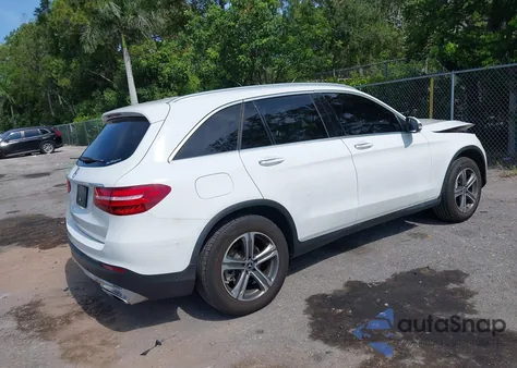 2018 Mercedes-Benz Glc 300 from USA, damaged, VIN WDC0G4JB3JV078287